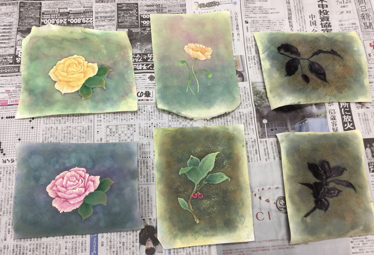 ろうけつ染めしてます