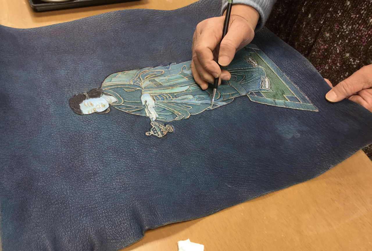 レザークラフト教室　ろうけつ染めクラス