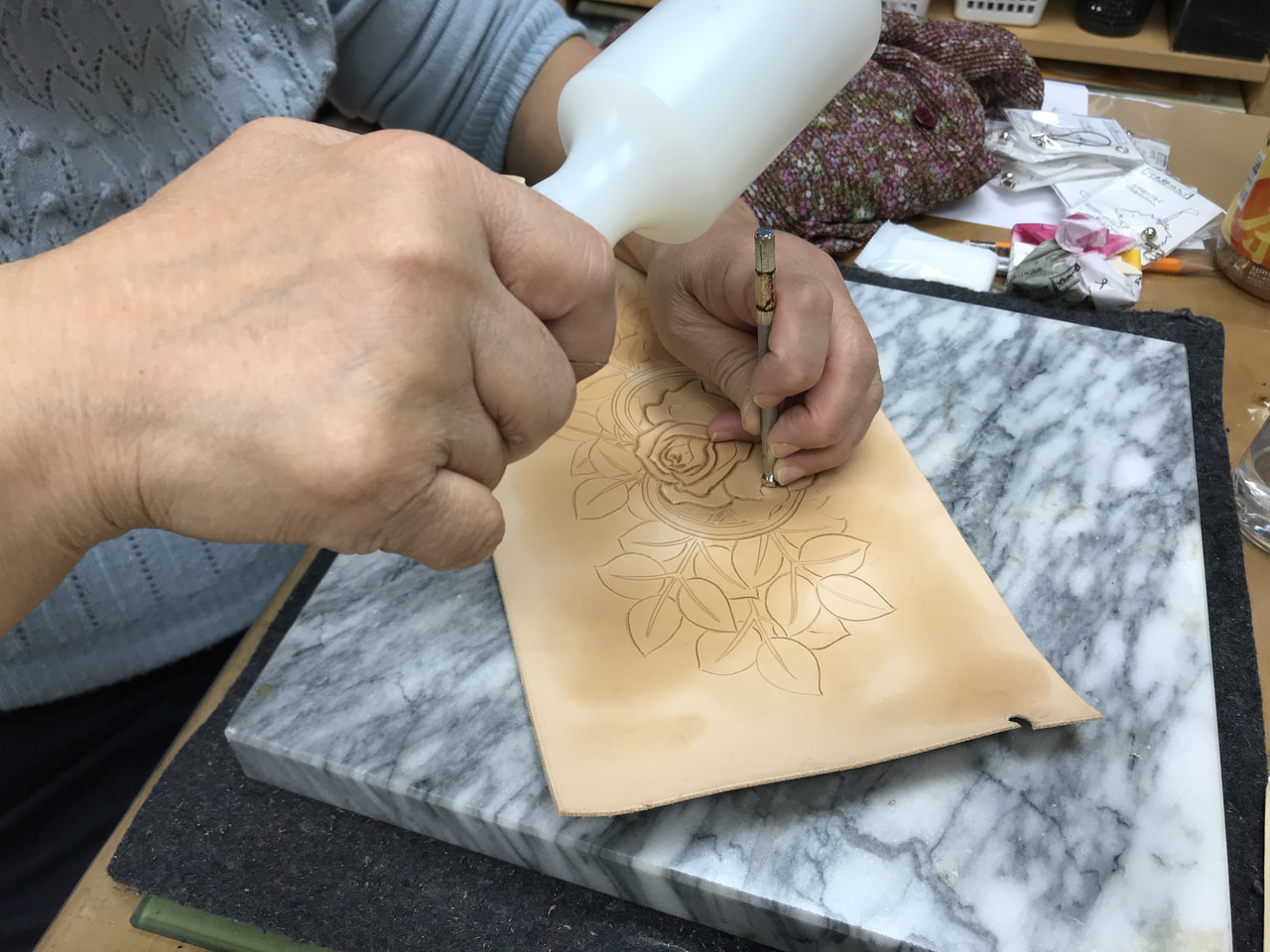 レザークラフト 教室　水曜クラス１2月第２回